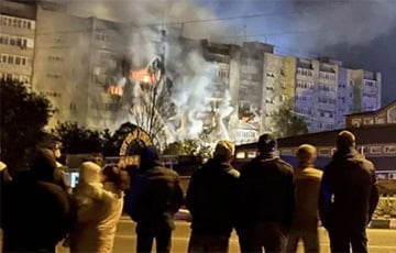 Взрывы, жертвы и сильный пожар: что известно о падении Су-34 в московитском Ейске