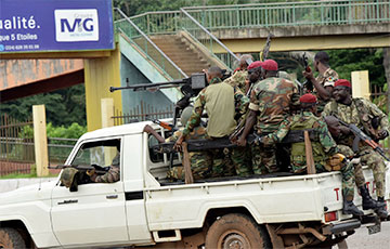 Захват президента: Что известно о мятеже в Гвинее?