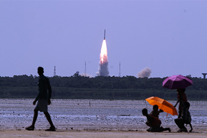 Сотня спутников помогла Индии поставить рекорд по запуску на орбиту