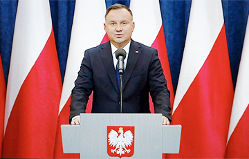 Президент Польши почтил память жертв Смоленской катастрофы