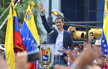 Хуан Гуаидо призвал к новым протестам в Венесуэле