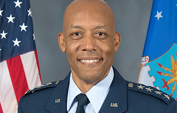 ВВС США впервые в истории возглавил афроамериканец