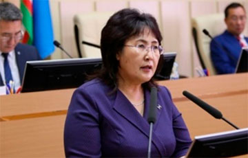 Депутат парламента Якутии взбунтовалась против поправок в конституцию РФ
