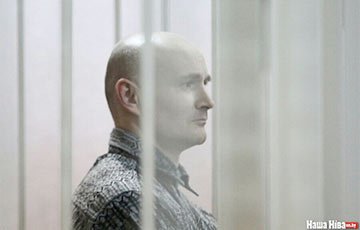Владимир Кондрусь вскрыл себе вены в зале суда