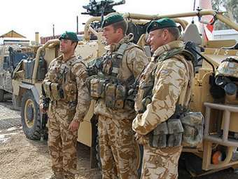 Пятерых британских морпехов обвинили в убийстве афганца