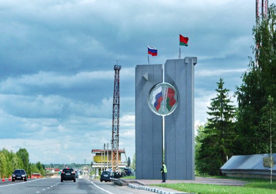 Россия закрывает границу с Беларусью из-за коронавируса