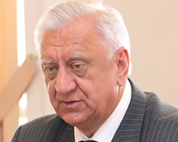 Мясникович предложил предложил ускорить развитие общего рынка услуг СНГ