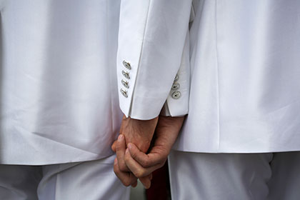Европейский суд уравнял гомосексуальное партнерство с традиционным браком