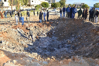 Чьи-то самолеты нанесли удары по позициям ИГ в Ливии