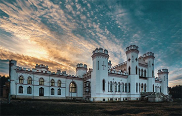 Путешествие по замкам Беларуси: что можно посмотреть и сколько стоят экскурсии