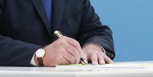 Теперь официально: Лукашенко подписал указ о новых назначениях Зайца и Русого