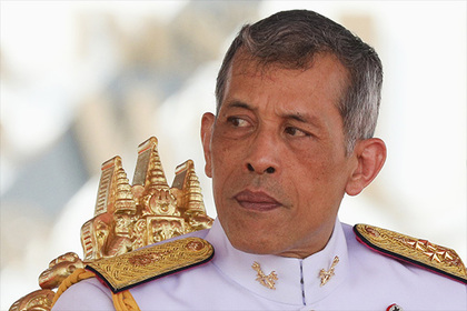 Таиланд потребовал от Facebook заблокировать оскорбительные посты о короле