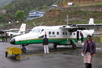 В Непале обнаружены обломки пропавшего самолета