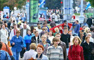 Население Беларуси снова начало сокращаться