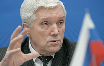 Суриков хочет лишать гражданства российских оппозиционеров за призыв к санкциям