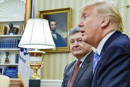 Порошенко отказался верить в «связи» Трампа с Россией