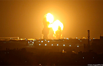 Израиль нанес авиаудар по ХАМАС в ответ на обстрел из сектора Газа