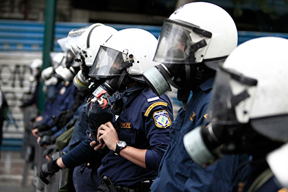 Греческие полицейские нашли восемь предназначенных для политиков ЕС посылок-бомб