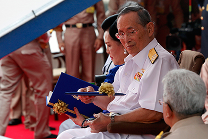 Состояние здоровья 87-летнего короля Таиланда улучшилось после лечения