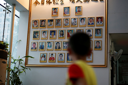 Воспитателей китайского детсада заподозрили в пытках детей иглами