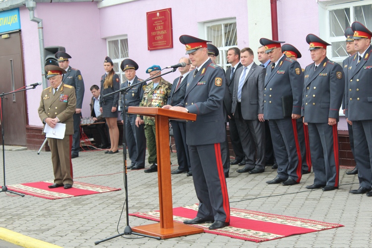 Шуневич открыл в Лиде доску убийцам белорусских патриотов
