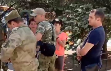В Донецке родители выпускников «академии МВД» бунтуют против отправки их детей на фронт