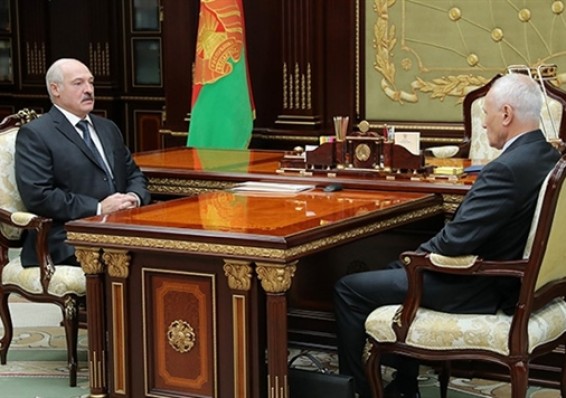 Лукашенко обсудил с Рапотой повестку дня ВГС