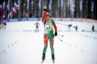 Дарья Домрачева выиграла спринт в Хохфильцене