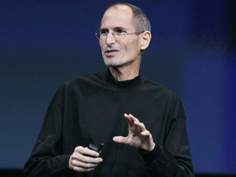 Стив Джобс отошел от управления Apple