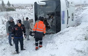 В Турции перевернулись два туристических автобуса с россиянами