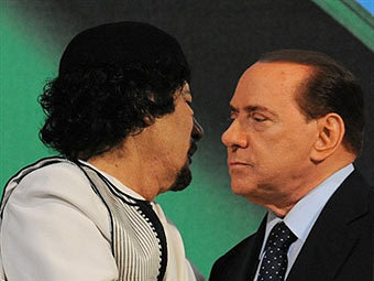 Берлускони помогал Каддафи проститутками
