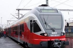 В новогодние праздники по Беларуси пустят больше поездов
