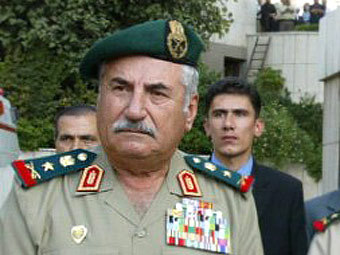 Экс-министр обороны Сирии опроверг слухи о своей смерти