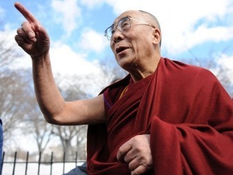 Далай-лама отказался от статуса политического лидера Тибета