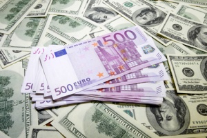 Нацбанк разрешит белорусам открывать счета за границей