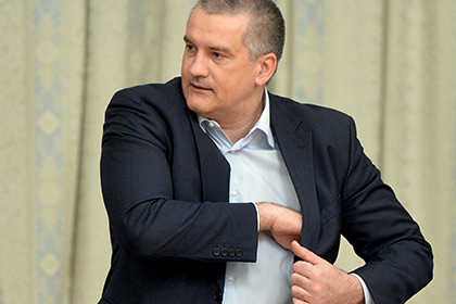Аксенов потребовал зачистить Крым от украинских СМИ