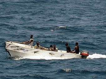 Сомалийские пираты убили заложника с захваченной яхты