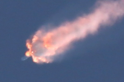 Осколок взорвавшейся ракеты Falcon 9 найден у берегов Великобритании