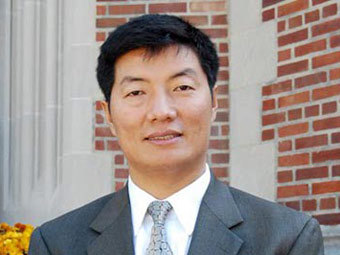 Новым лидером Тибета стал юрист из Гарварда