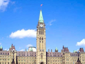 Канада запретит въезд чиновникам из "списка Магнитского"