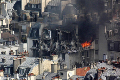 В центре Парижа взорвался газ