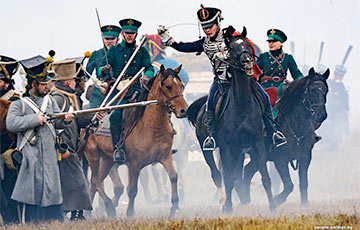 Белорусы воспроизвели переправу Наполеона через Березину