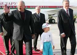 Лукашенко торгуется и отказывается возглавить ОДКБ