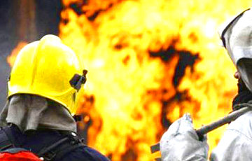 В московитском Краснодаре произошел мощный пожар на фабрике «Роспромторга»