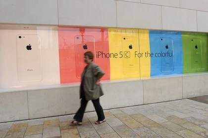Apple прекратит производство iPhone 5C в следующем году