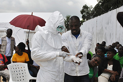 Число жертв лихорадки Эбола возросло до 2793 человек