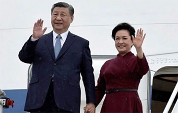 Си Цзиньпин прилетел во Францию на переговоры с Макроном