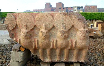 В Египте раскопали колосс фараона Псамметиха I