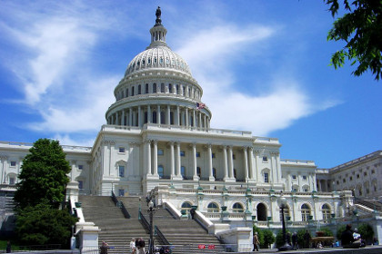 В сенате США представлен первый отчет о расследовании «влияния» России на выборы