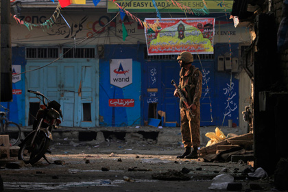 Рядом с генштабом пакистанской армии взорвали 13 человек